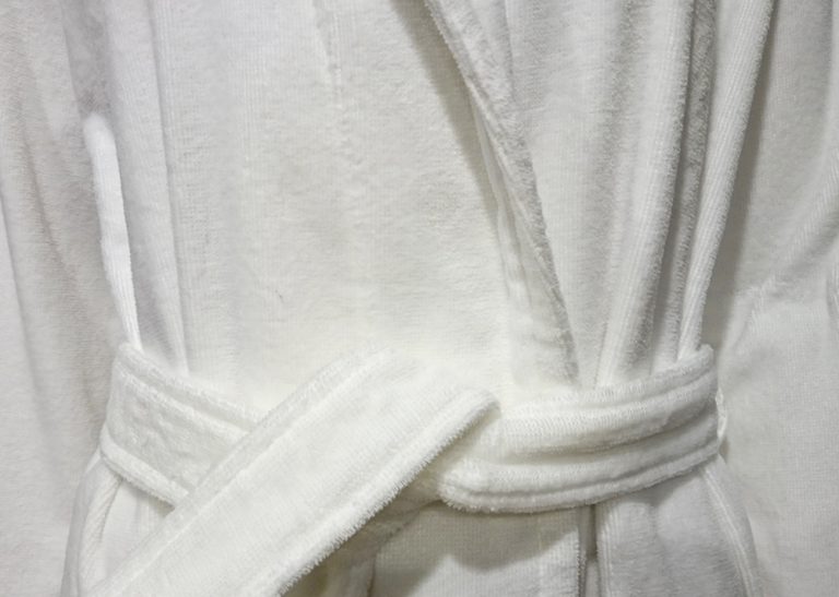 Veloursbadstof badjas wit met sjaalkraag van Vandyck-1017