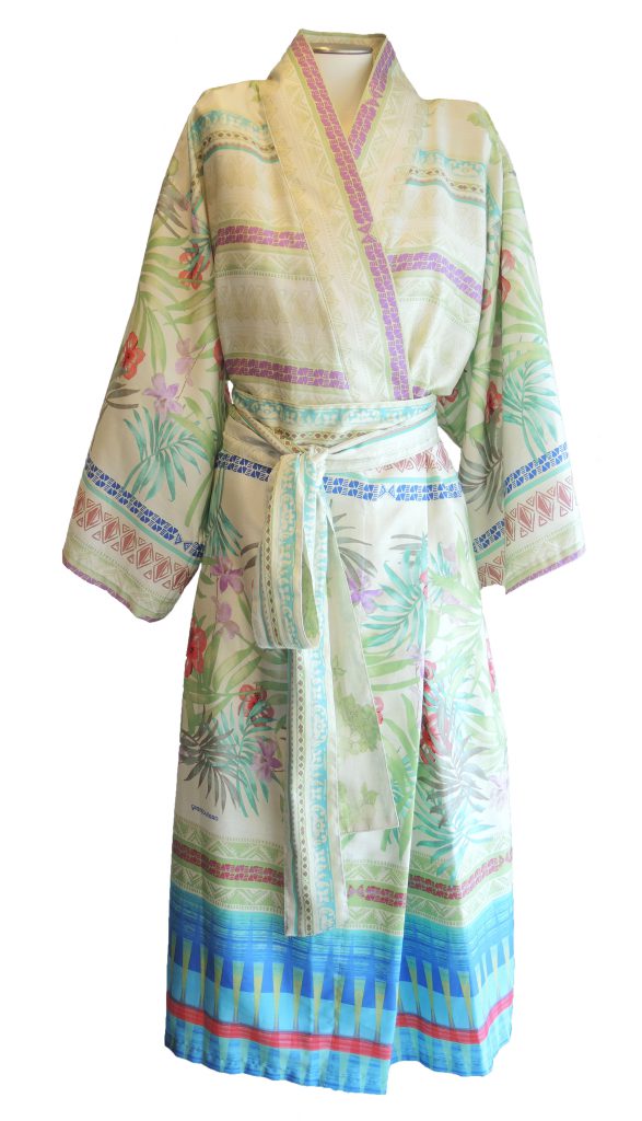 Zomerse kimono bedrukt met verschillende motieven van Bassetti-0