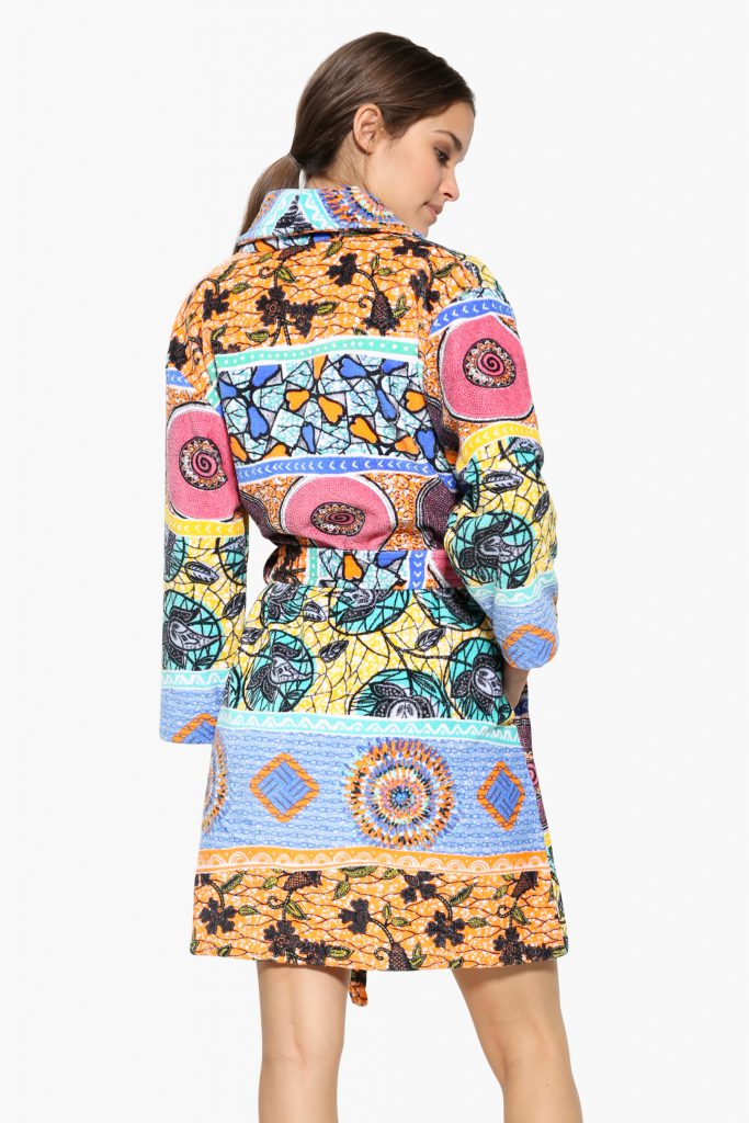 Korte badjas bedrukt met kleurige patronen van Desigual-1591